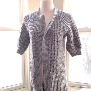 Express design studio Cozy Gray Knit marino wool Sweater. M